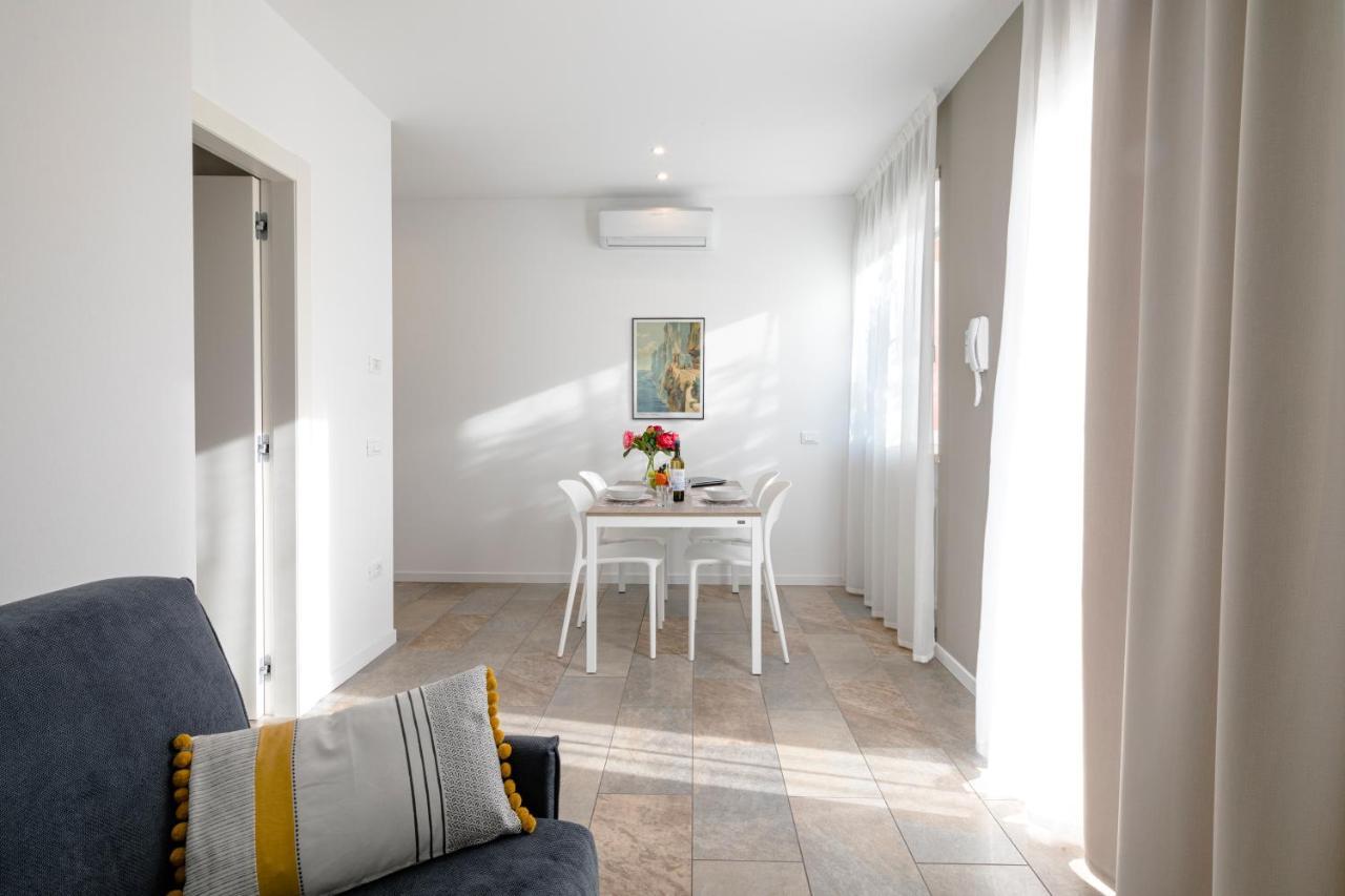Apartamento Residenza Ai Ferrari Riva del Garda Exterior foto