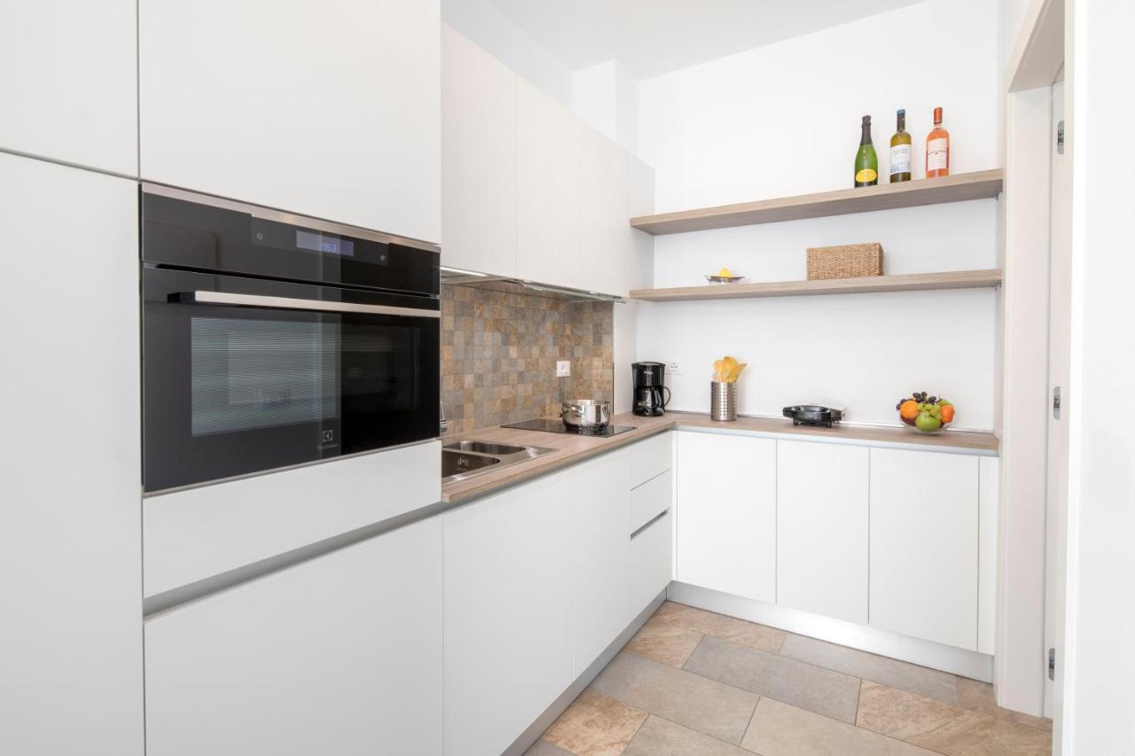 Apartamento Residenza Ai Ferrari Riva del Garda Exterior foto