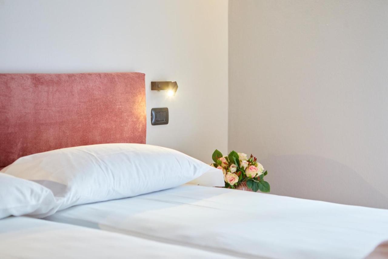 Apartamento Residenza Ai Ferrari Riva del Garda Exterior foto
